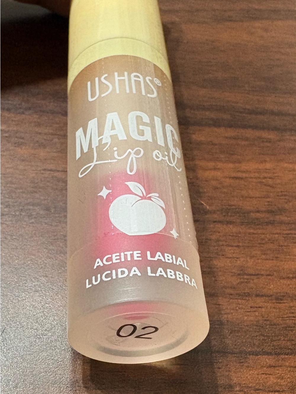 Magic Lip Oil - Hydrating Pink Lip Oil